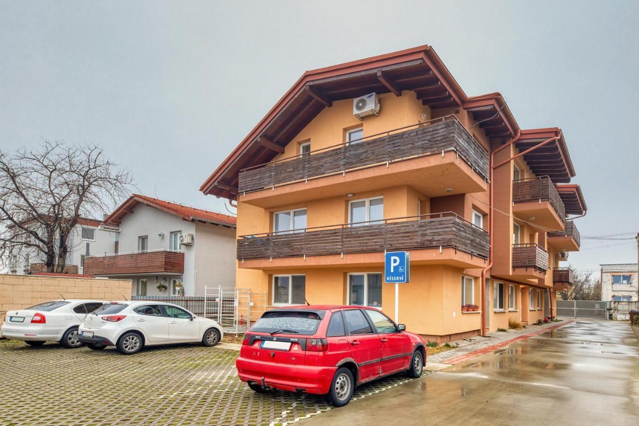 Destiny Apartment Bratislava Exterior photo